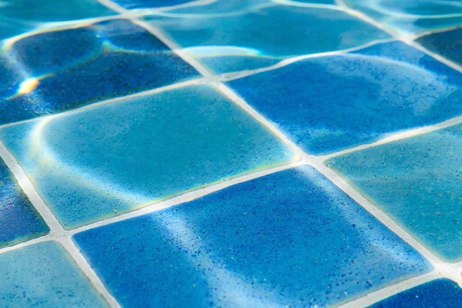 Мозаика для воды: как выбрать идеальную плитку для бассейна 1 Мозаика для воды: как выбрать идеальную плитку для бассейна